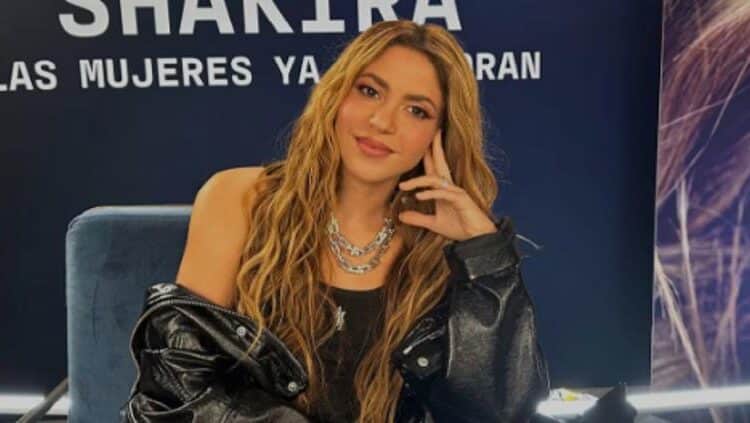 Sorprendió Shakira al dar concierto ¡gratis! en el Times Square, NY