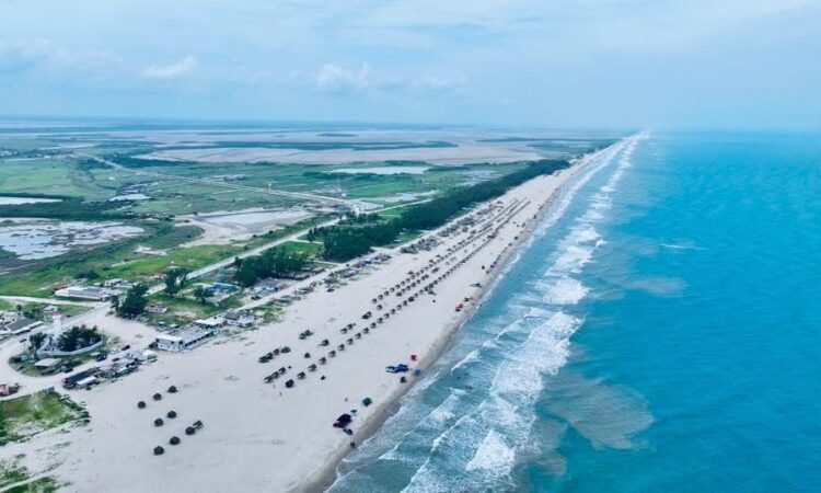 Fortalecen ordenamiento y prestación de servicios en playas de Tamaulipas