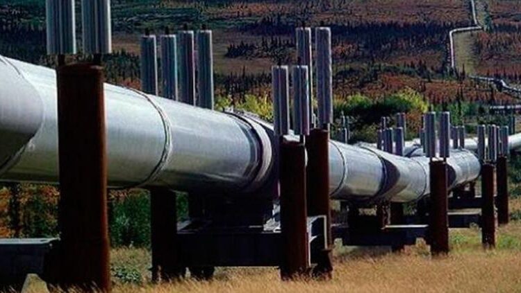 Ofrece Trump a Canadá evitar aranceles si revive oleoducto; da 3 días